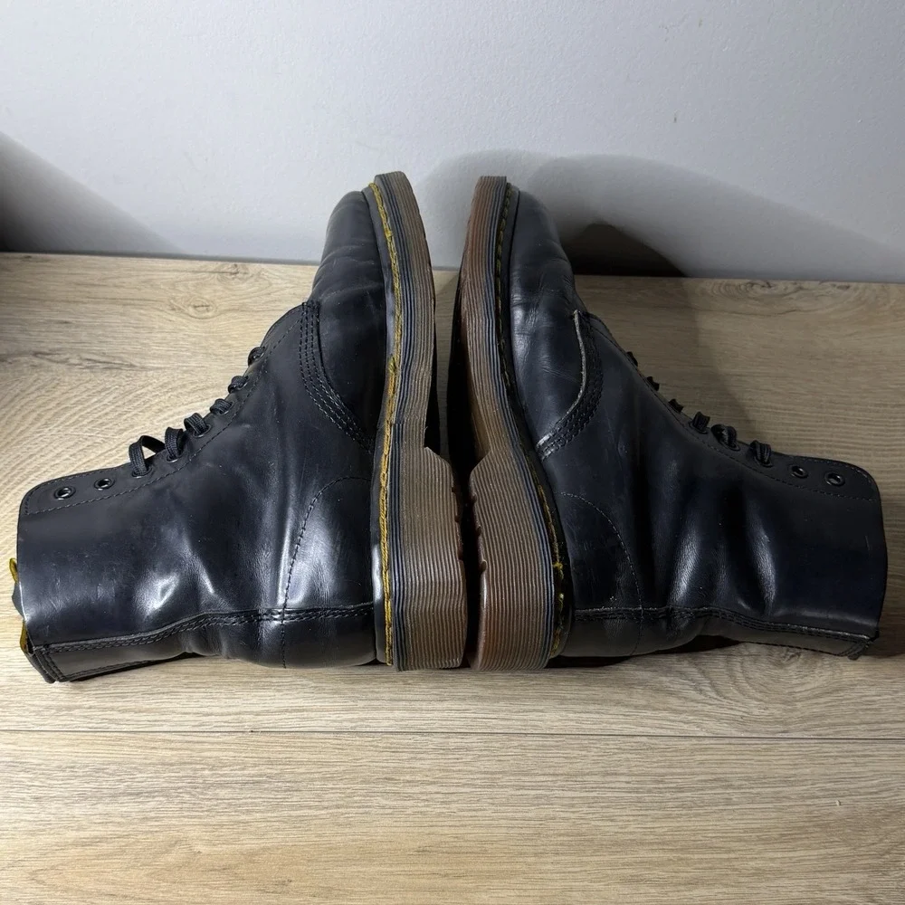 Vtg Dr. Martens 7187 Boots Made In England UK 5 Womens 7 US Black AirWair Grunge
